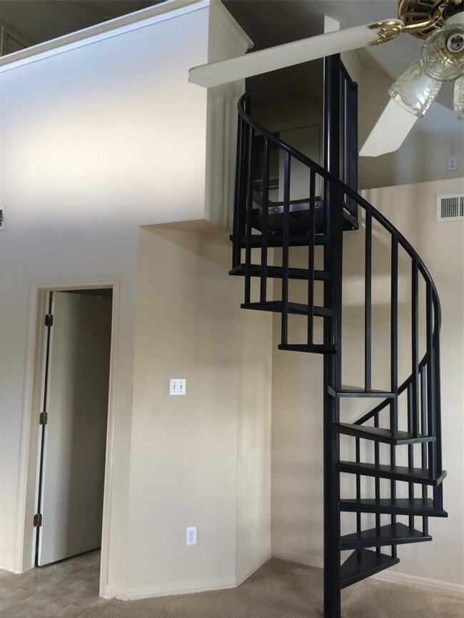 Foto del edificio - 3003 Whisper Oaks Ln