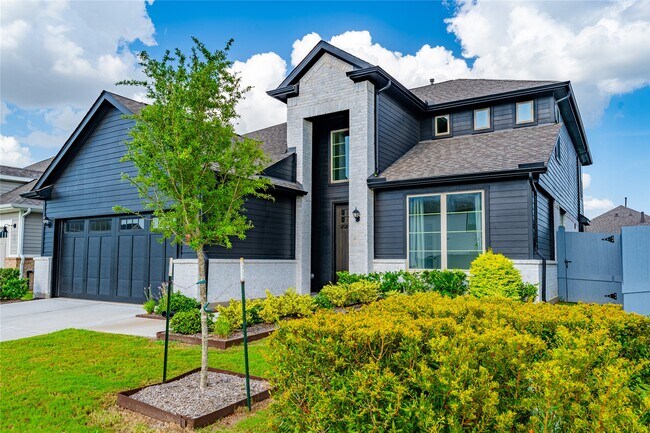 Foto del edificio - 8327 Threadfin Wy