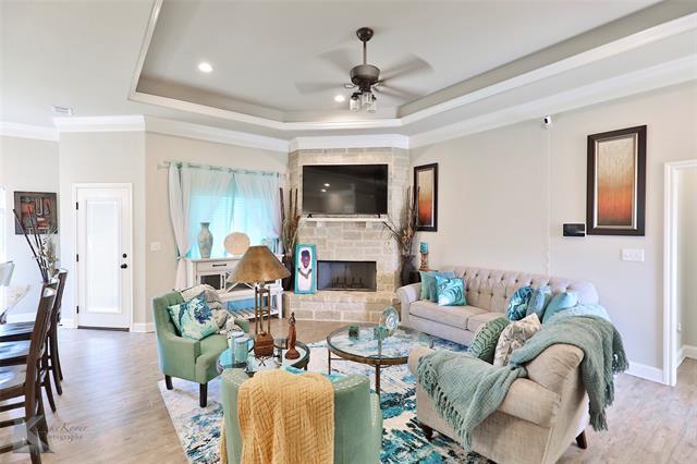 Foto del edificio - 7502 Olive Grove Ave