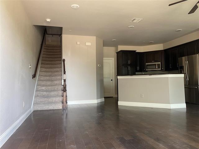 Foto del edificio - 4232 Charles St