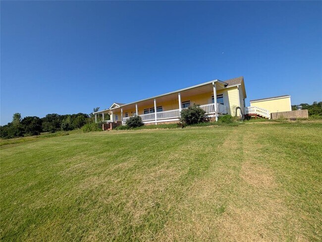 Foto del edificio - 13908 Kelly Dr