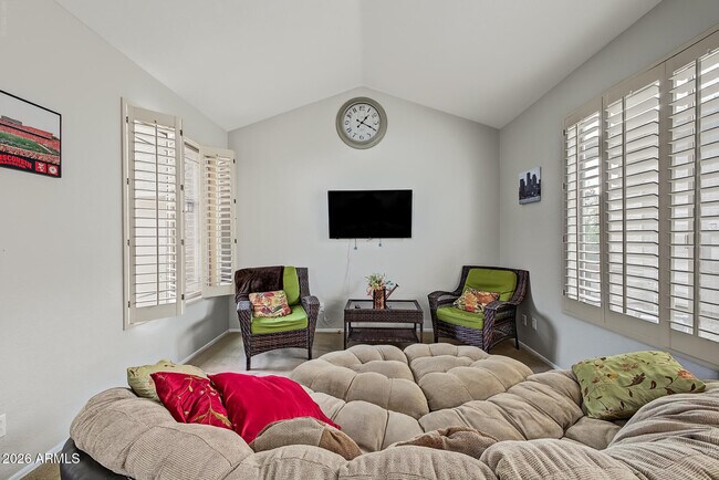 Foto del edificio - 3120 E Runaway Bay Pl