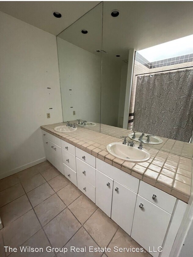 Primary Photo - 2 br, 2 bath House - 121 Hampton Place