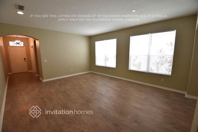 Foto del edificio - 14020 Eden Isle Blvd