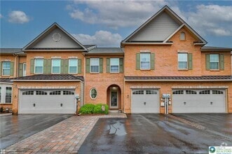 Building Photo - 262 Blue Sage Dr