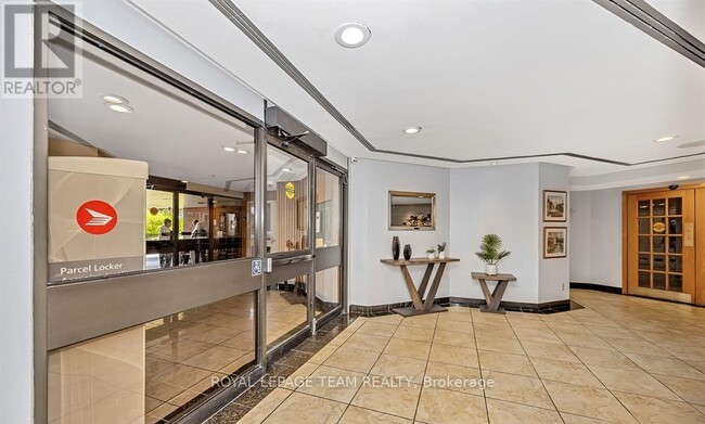 Building Photo - 80 Sandcastle Dr