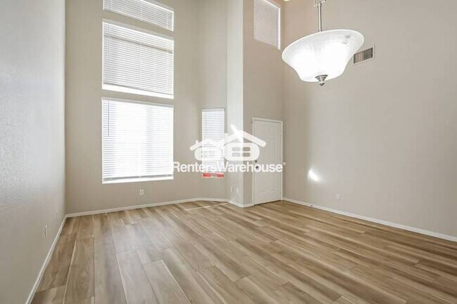 Building Photo - Renters Warehouse proudly presents a beaut...