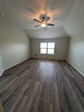 Building Photo - 18918 Bluestone Hollow Ln