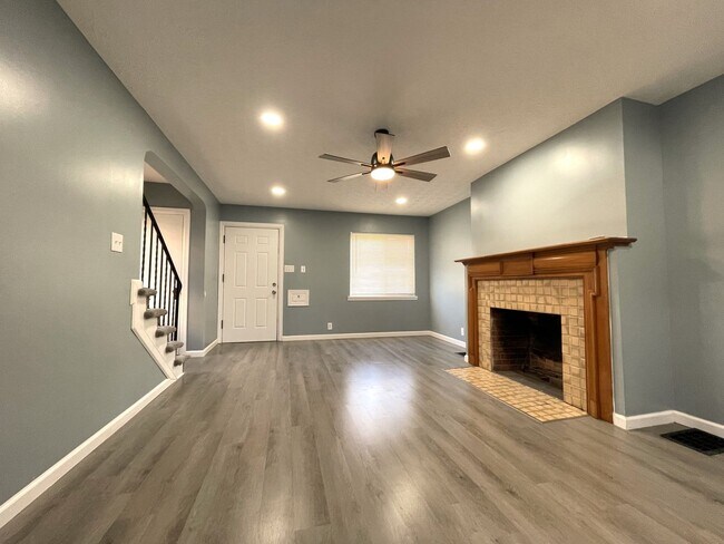 Foto del edificio - 1283 Linwood Ave