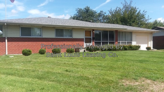 Building Photo - 1 Flamingo Dr