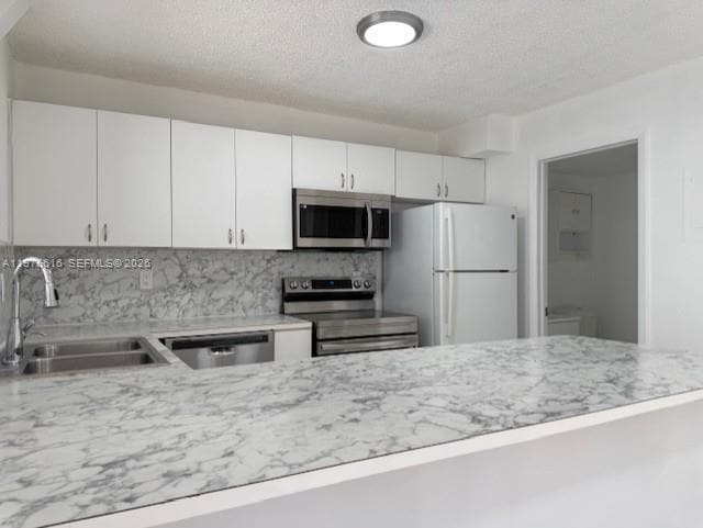 Foto del edificio - 8360 NW 8th St