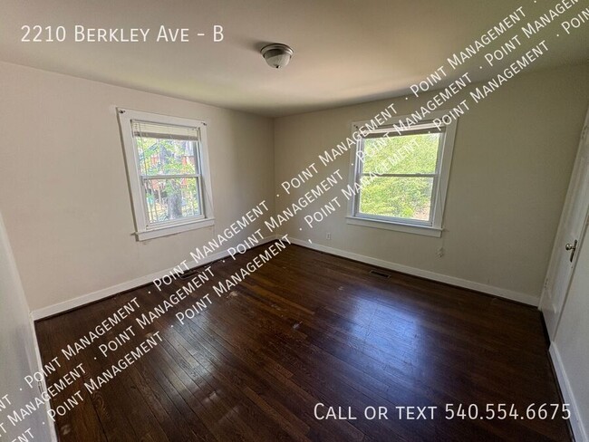 Foto del edificio - 2210 Berkley Ave SW