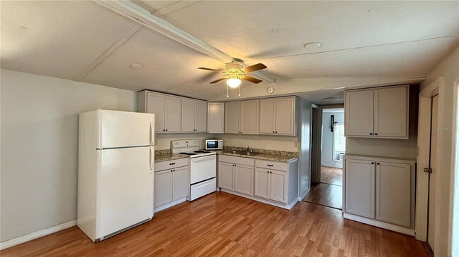 Foto del edificio - 5109 Hibiscus Rd