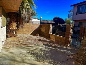 Building Photo - 4338 Caliente St