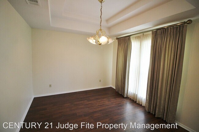 Foto del edificio - 3 br, 2 bath House - 906 Moore Street