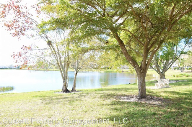 Foto del edificio - 3056 Kings Lake Blvd