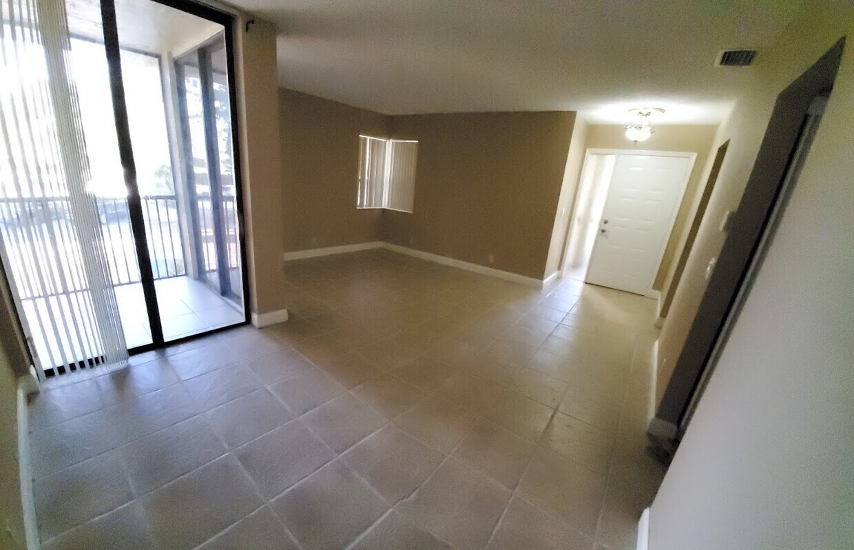 Foto del edificio - 2446 NW 49th Ter