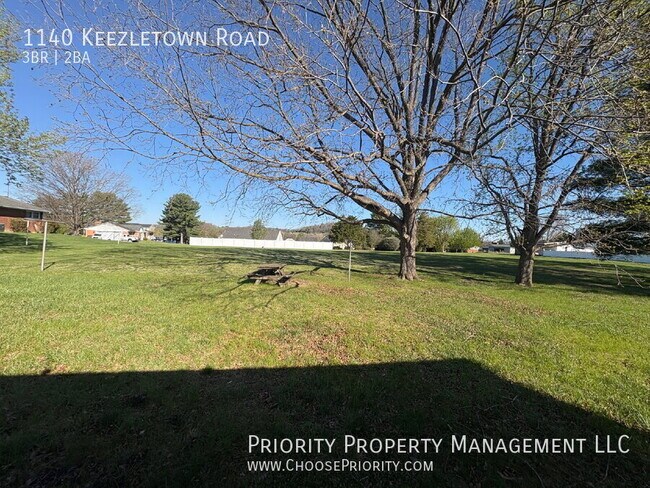 Foto del edificio - 1140 Keezletown Rd