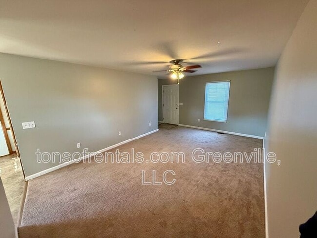 Building Photo - 12b Camino Ln