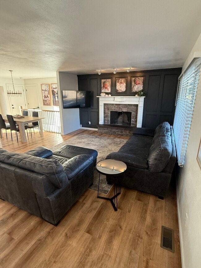 Photo - 7923 S Carr Ct House