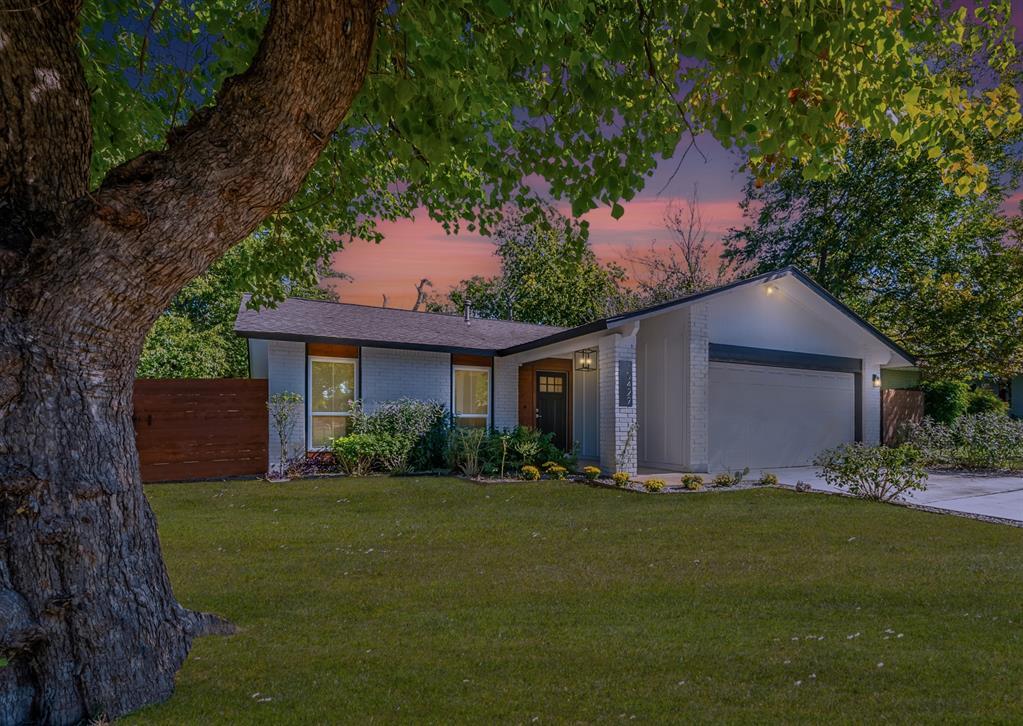 Foto principal - 10429 Firethorn Ln