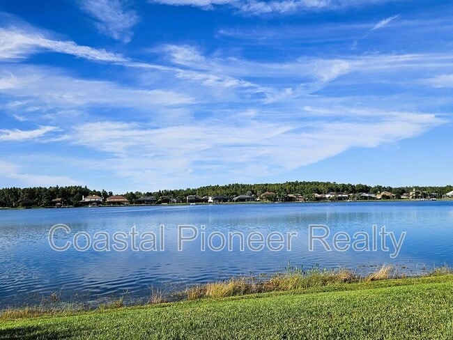Foto del edificio - 16023 Ivy Lake Dr