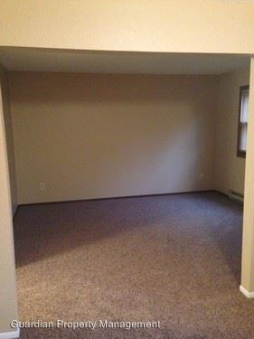Foto del edificio - 3 br, 1.5 bath House - 903 Marion St N
