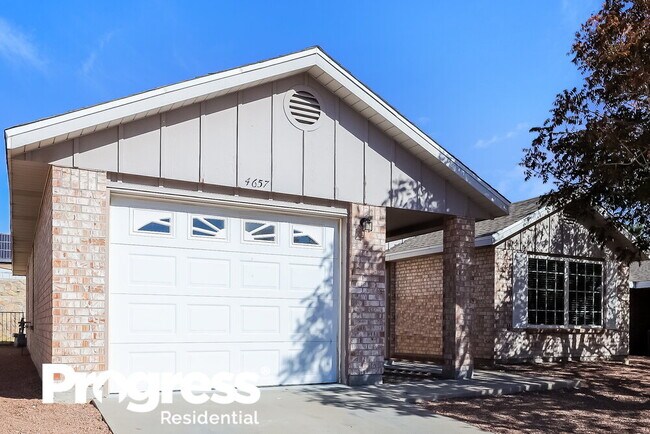 Building Photo - 4607 Loma Del Rey Cir