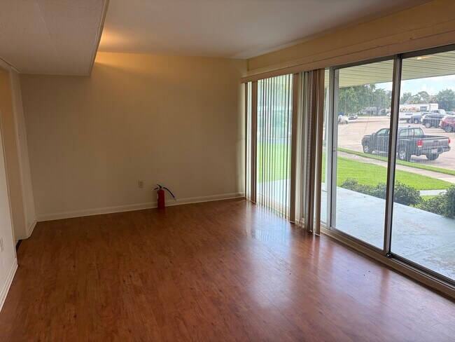 Foto del edificio - 247 Opal St