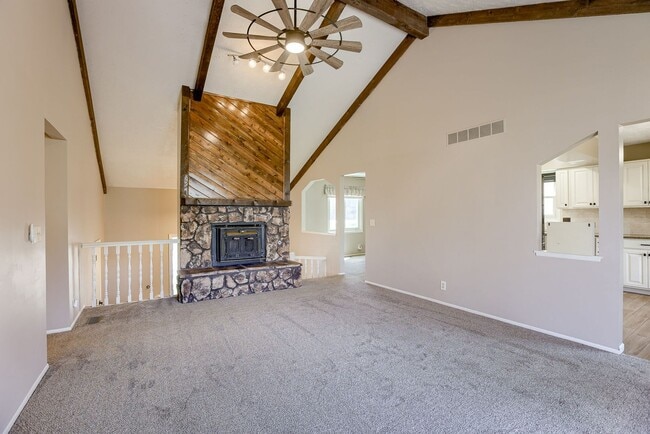 Building Photo - Must See 3 Bedroom Millard Home!!