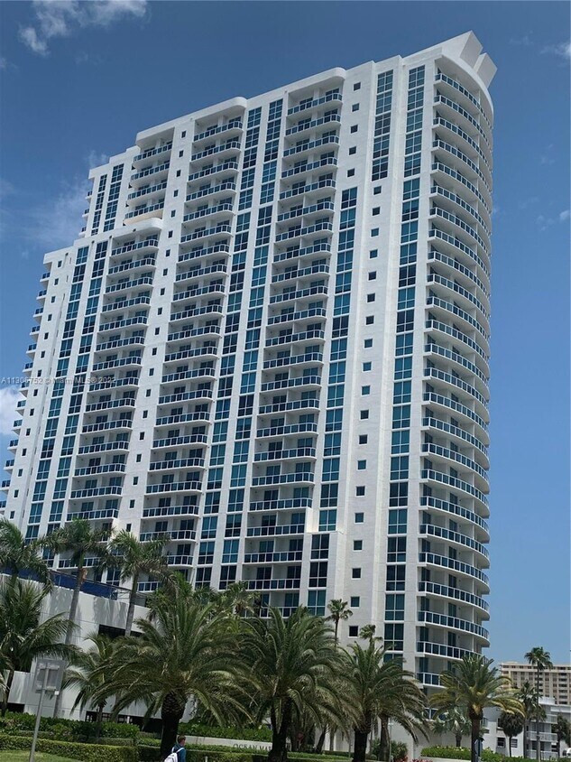1945 S Ocean Dr Unit 1605, Hallandale Beach, FL 33009 Condo for Rent