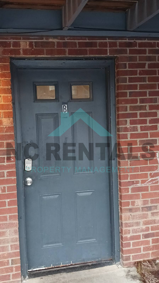 Foto del edificio - 2401 Markwood Ln SE