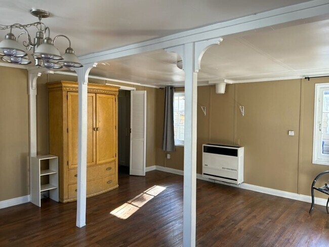 Building Photo - 1 bed 1 bath