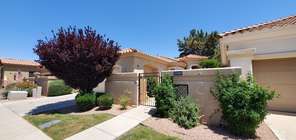 Foto principal - EXQUISITE SCOTTSDALE COUNTRY CLUB RENTAL O...