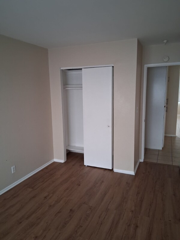 Foto del edificio - 4438 138th St
