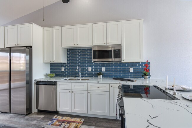 Foto del edificio - 8427 S Reed St