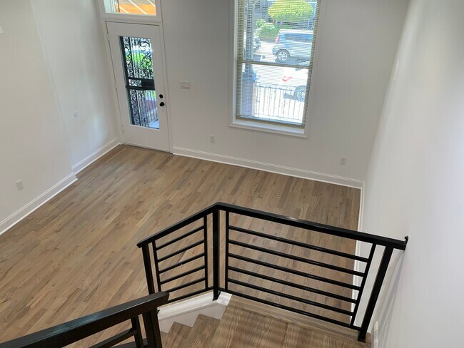 Foto del edificio - 2241 W Cumberland St