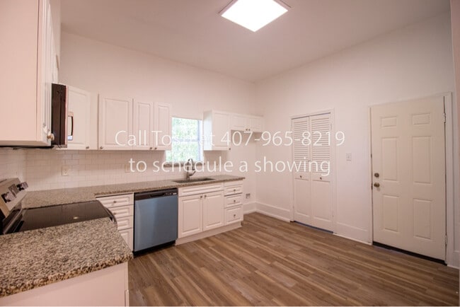 Building Photo - 519 E Evergreen St