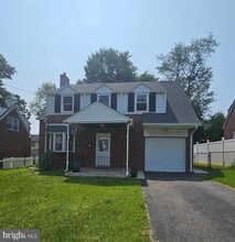 Building Photo - 4118 Berry Ave
