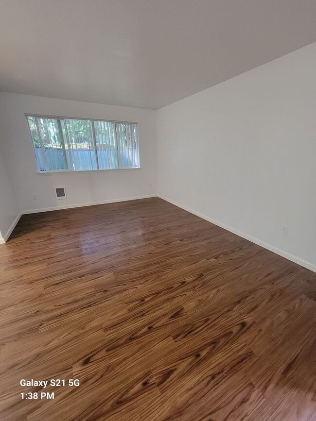 Foto del interior - Cedar Gardens Apartments
