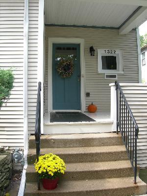 Building Photo - 1322 Wilmette Ave