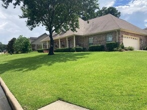 Building Photo - 1802 Juniper Ln Building Photo - 1802 Juniper Ln