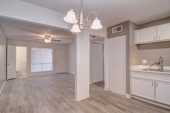 Foto del edificio - 6816 W Bethany Home Rd