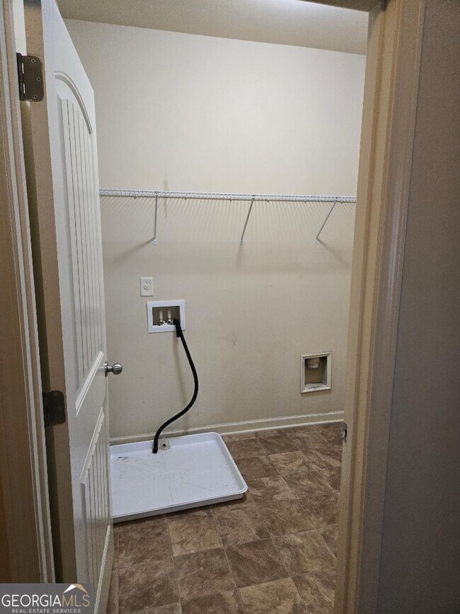 Foto del edificio - 3189 Woodward Down Trail