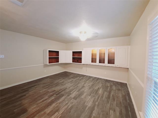 Building Photo - 1005 Harness Ln