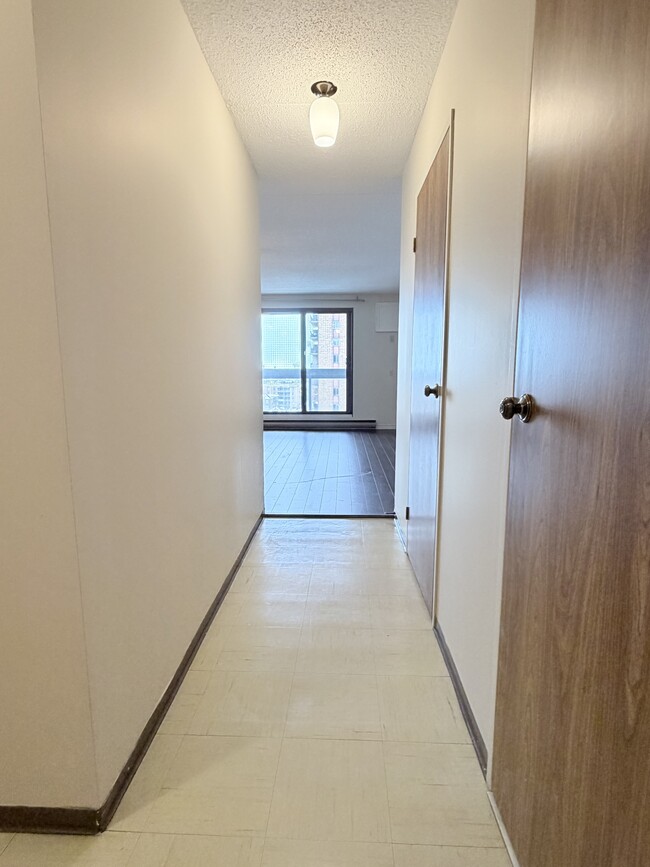 Photo du bâtiment - 1653 Ouellette Ave