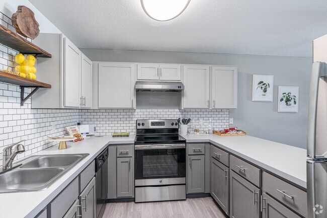 Apartments for Rent with Washer & Dryer in Eden Prairie MN