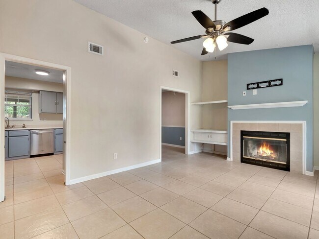 Foto del edificio - 2625 Tupelo Terrace