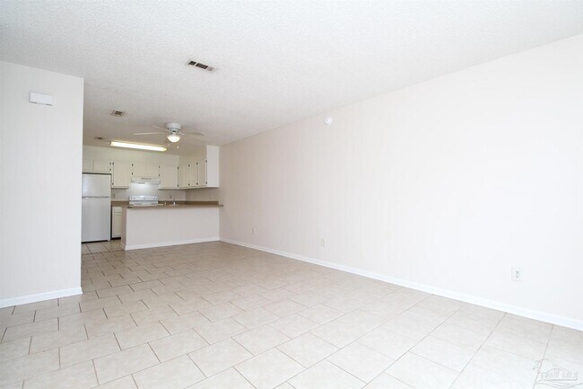 Foto del edificio - 3398 Green Briar Cir