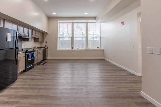 Building Photo - Mount Union Senior Lofts